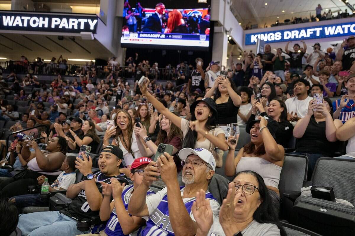 Fans react after the Sacramento Kings selected Darius Acuff Jr. in the NBA draft on Tuesday, June 23, 2026, at Golden 1 Center.